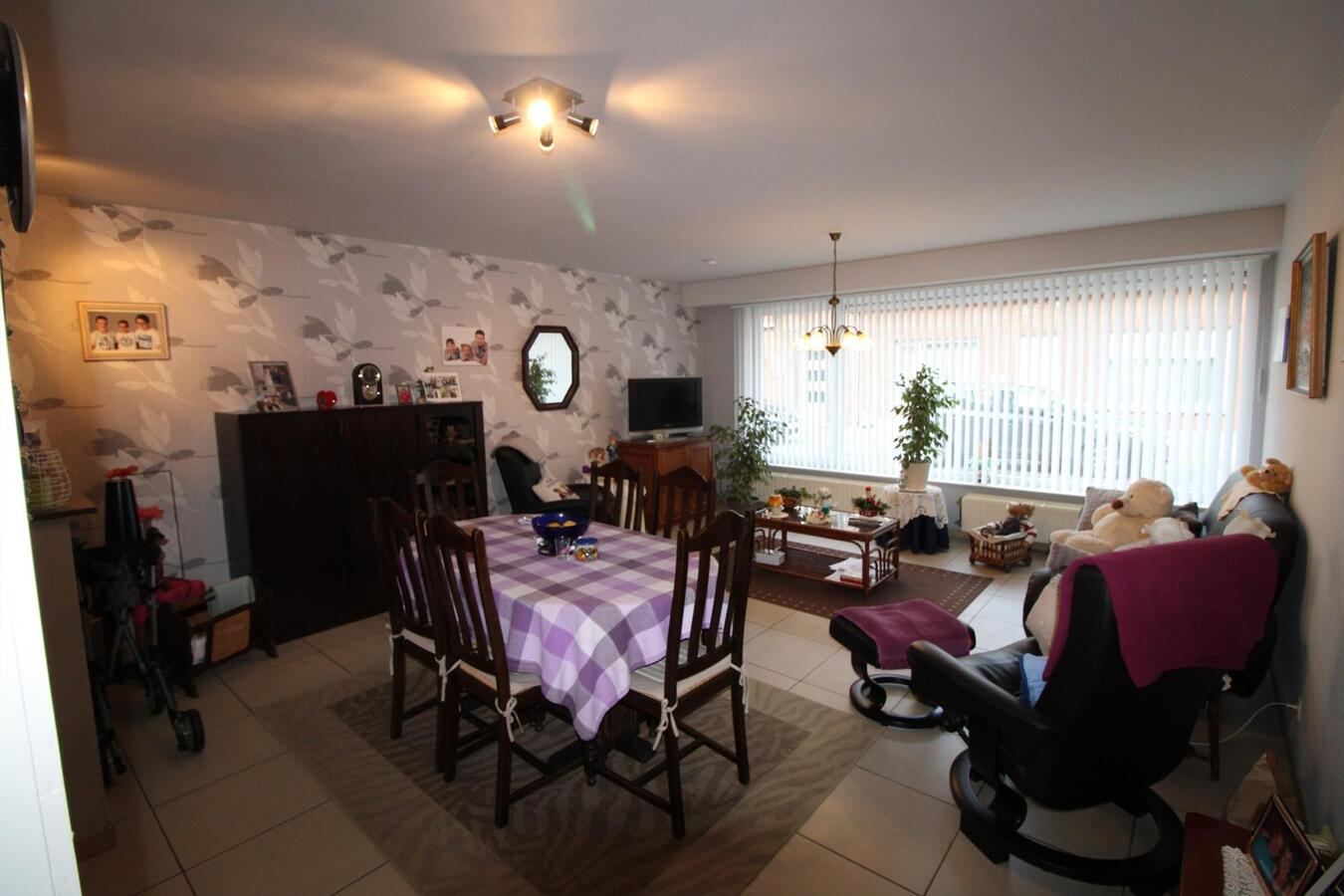 Gelijkvloers appartement met 2 slaapkamers en groot terras in centrum Koekelare 