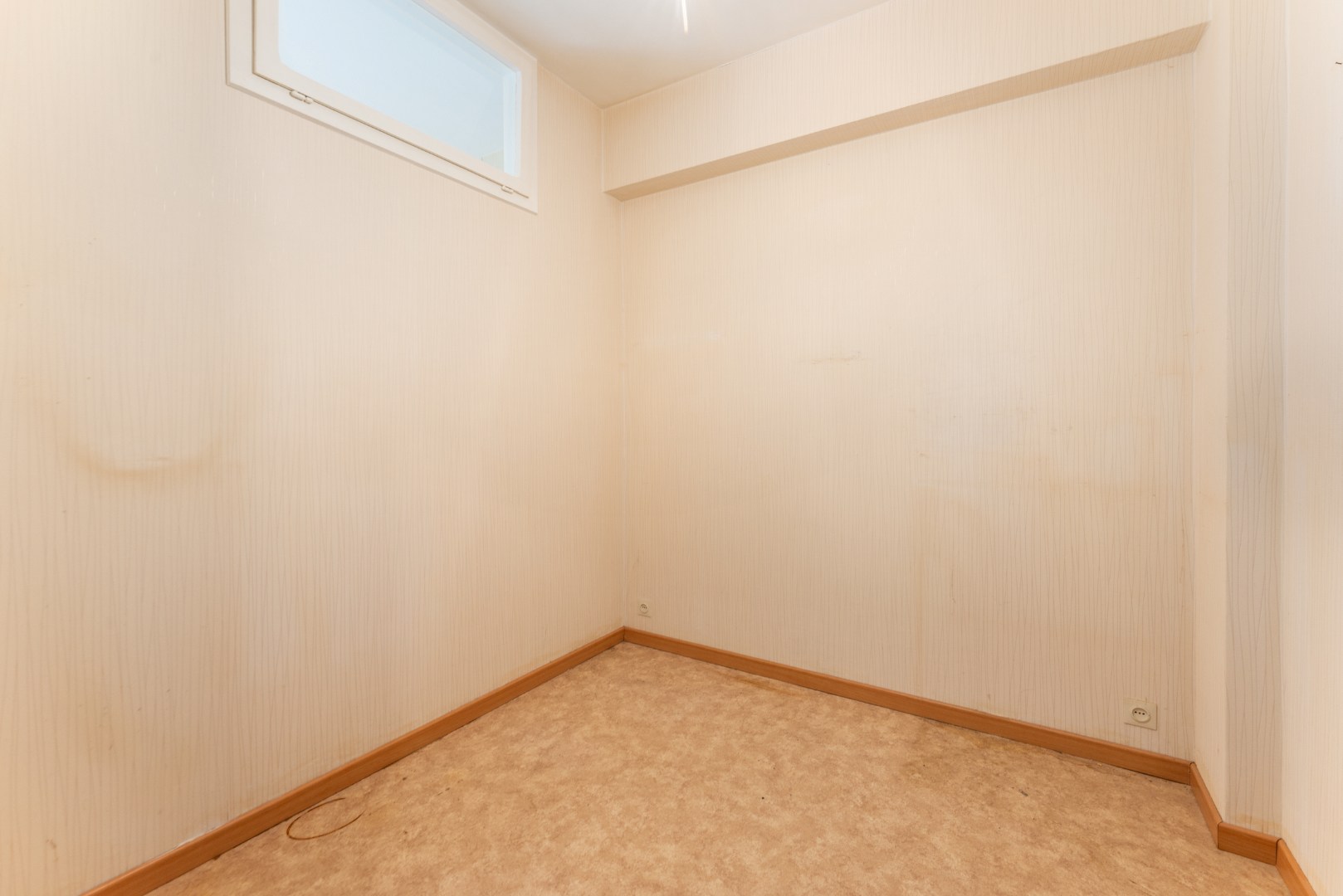 Appartement à rénover avec vue sur la mer – Résidence Zeewende, Zeebrugge 