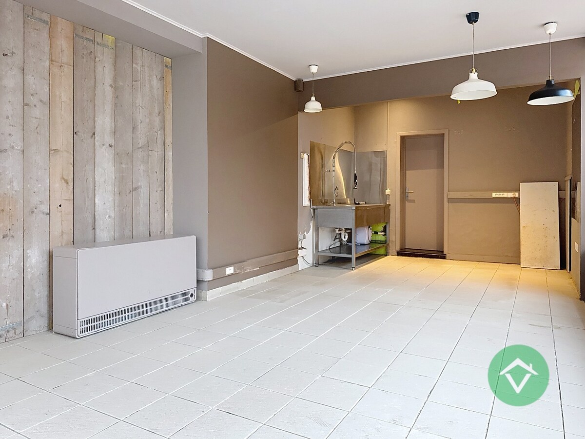 Opbrengsteigendom te koop in centrum Bredene 