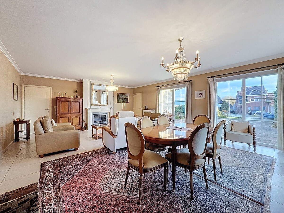 Prachtige laagbouwwoning op 10 are nabij centrum Zottegem 