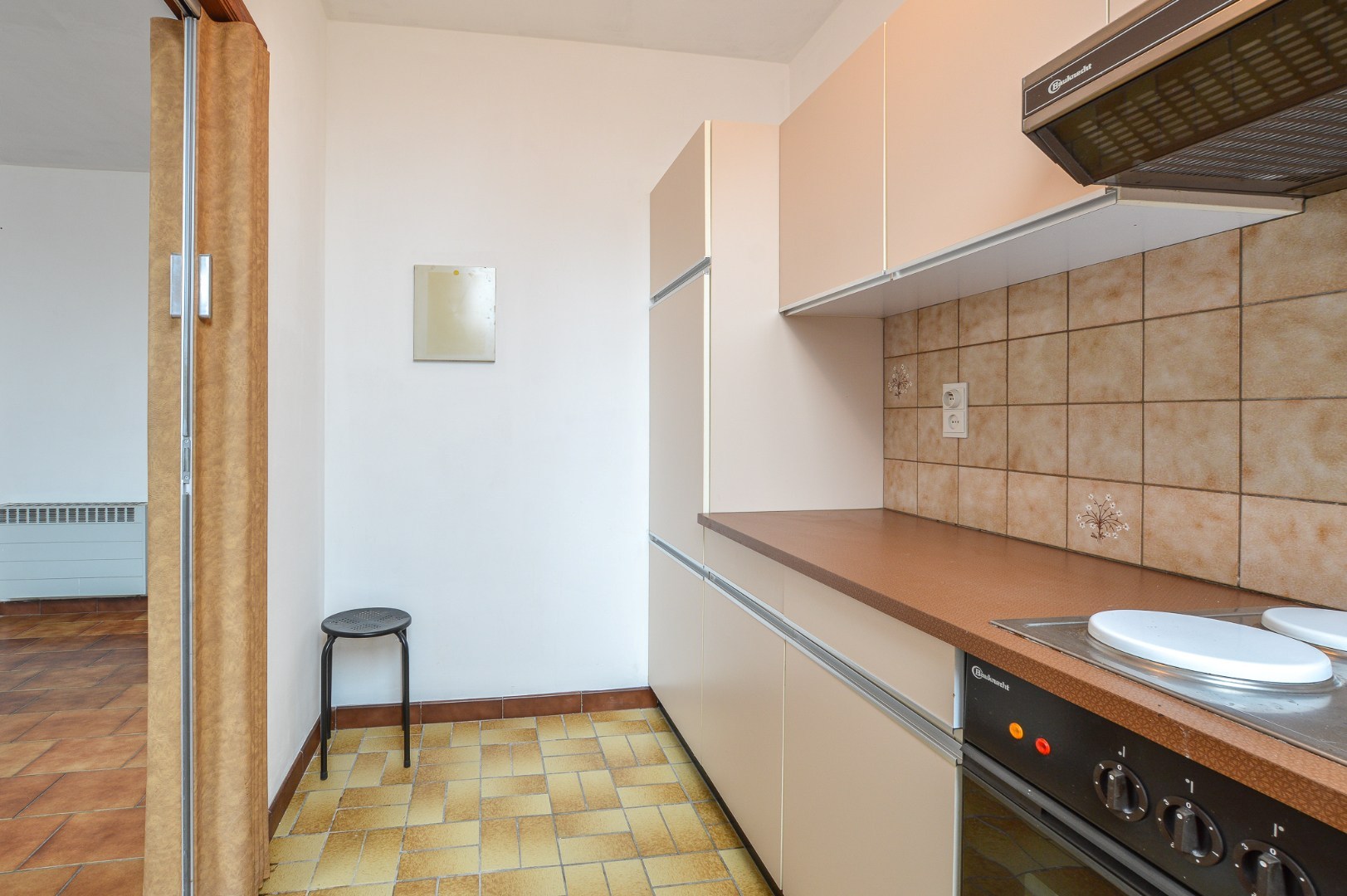 Interessante opbrengsteigendom met 5 volledig verhuurde appartementen in het centrum van Oudenburg 