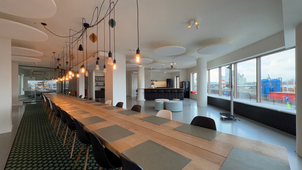Trendy kantoren met Scheldezicht te huur in Antwerpen