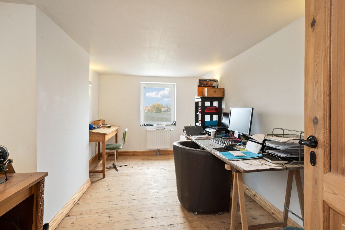 Landelijk gelegen, vrijstaande woning op ruim perceel van 670m² 