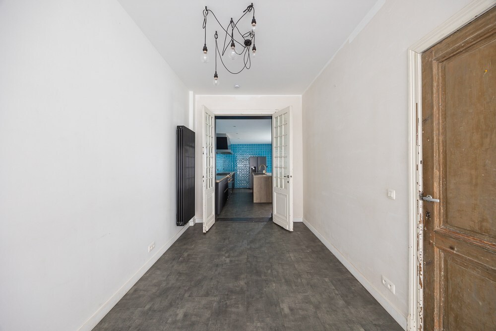 Ruime gezinswoning met grote koer (overdekt terras) nabij het Rivierenhof te Deurne 