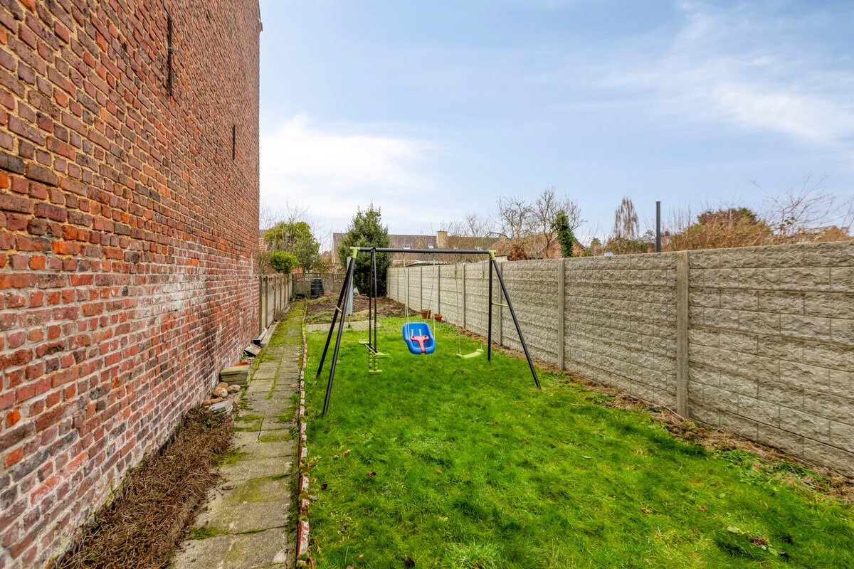 Woning met 3 slaapkamers, tuin en terras in Kessel-Lo – EPC 356 kWh/m² - bewoonbare opp. 138 m² 