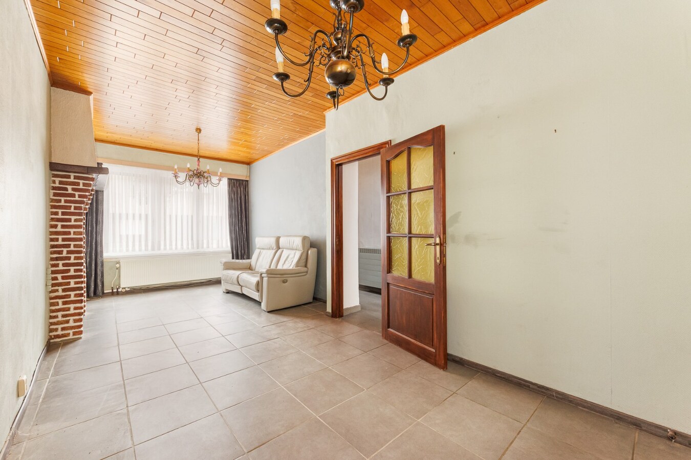Te renoveren woning met 3 slpk en stadstuin te Hoboken! 