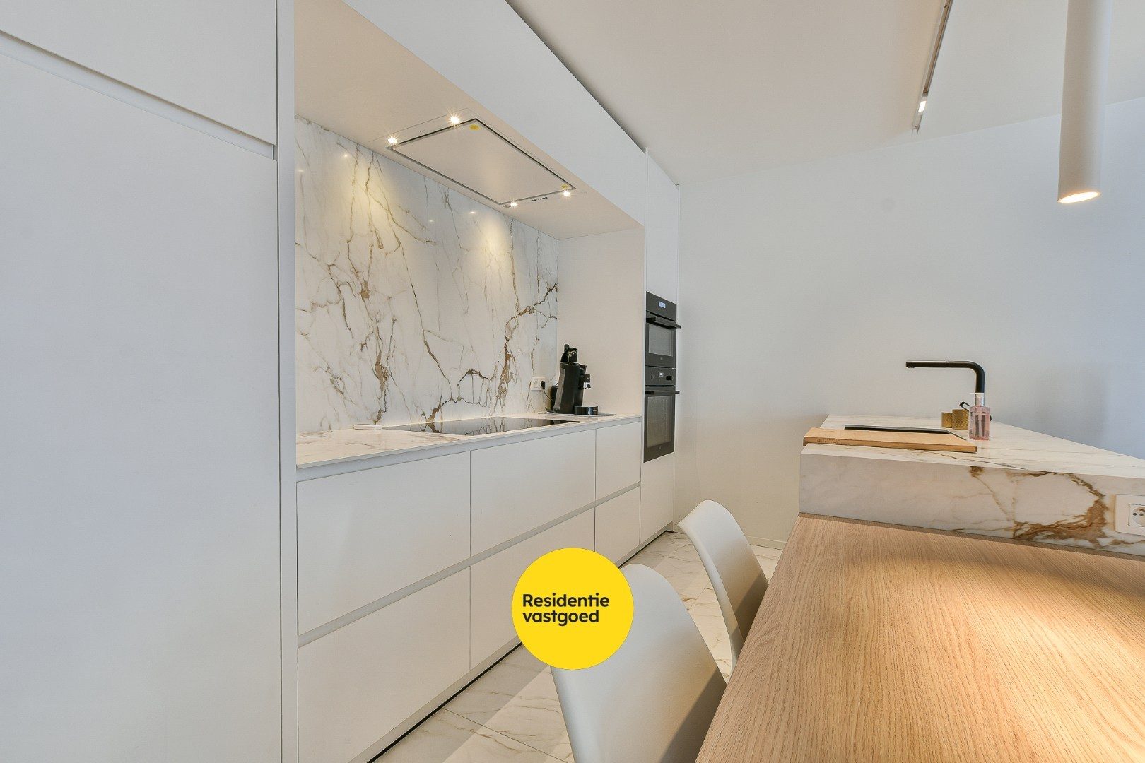 Te huur: Recent en energiezuinig appartement in centrum Wenduine (Kerkstraat) 