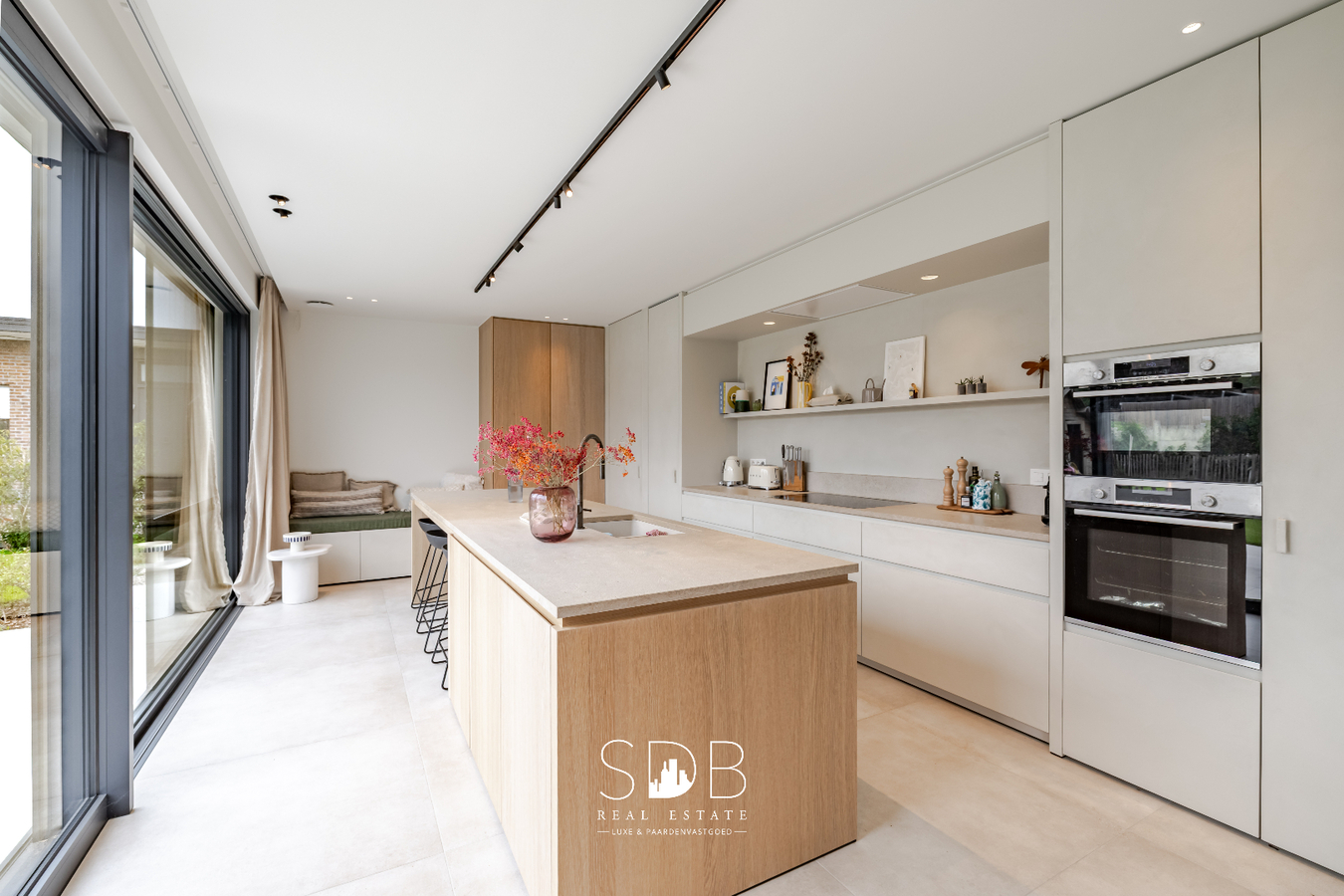 Landelijke villa met gezinstuin op 852m² 