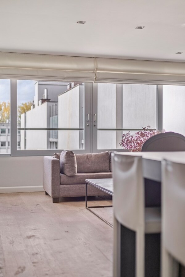 Prachtige penthouse met dakterras - te huur 