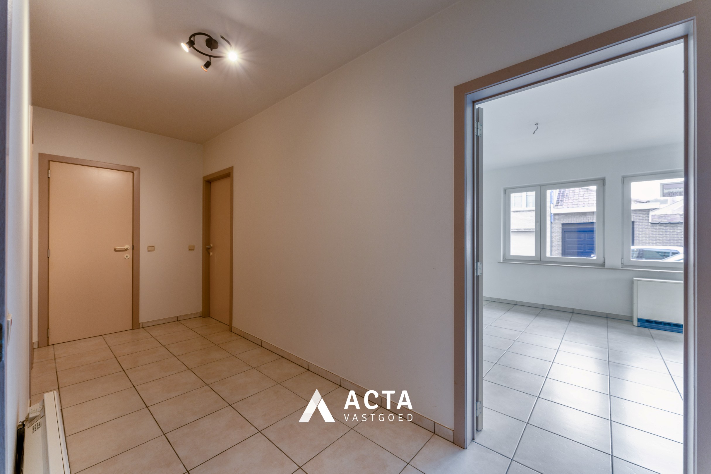 Instapklaar hoekappartement in rustige wijk 