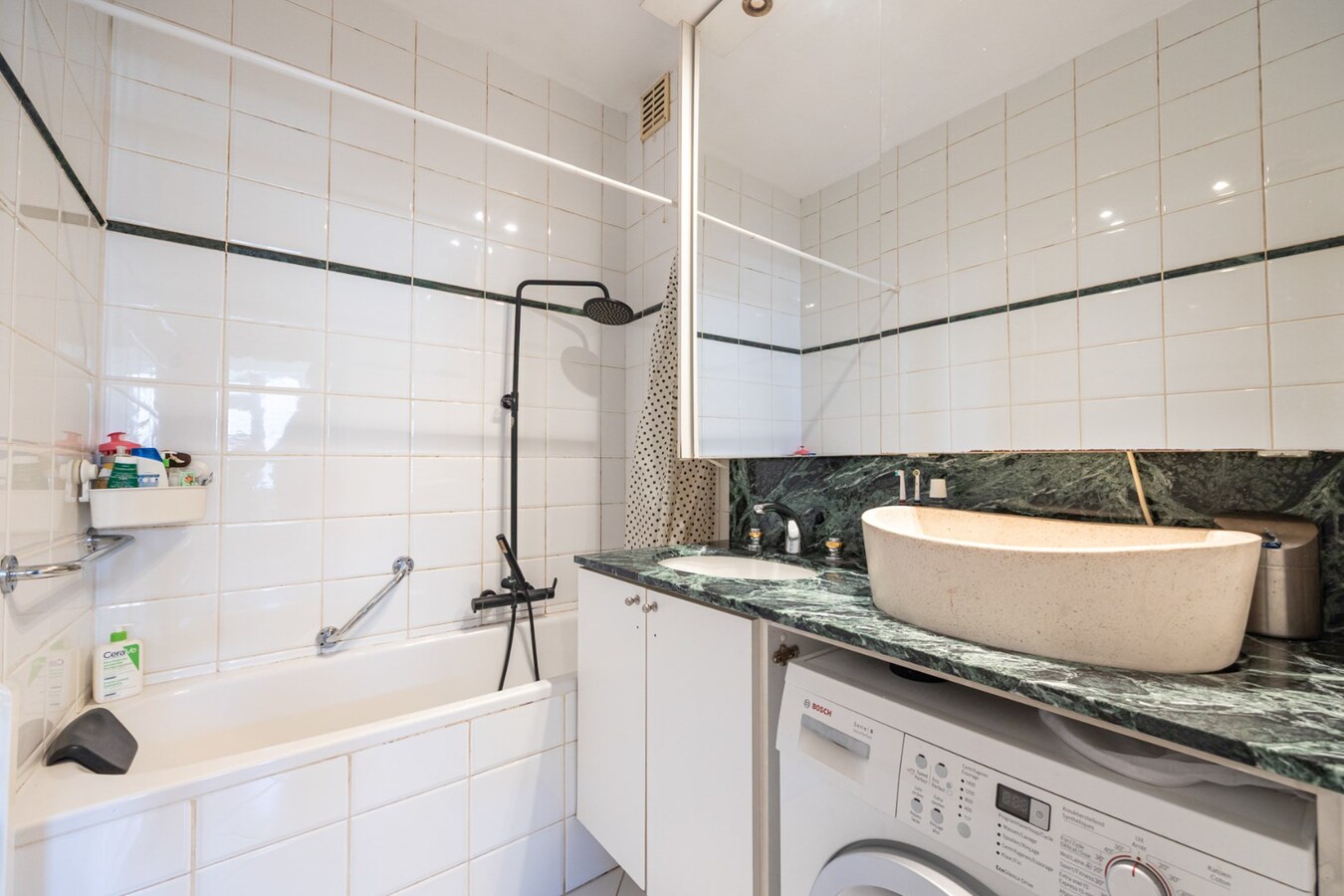 Charmant appartement met twee slaapkamers te Antwerpen! 