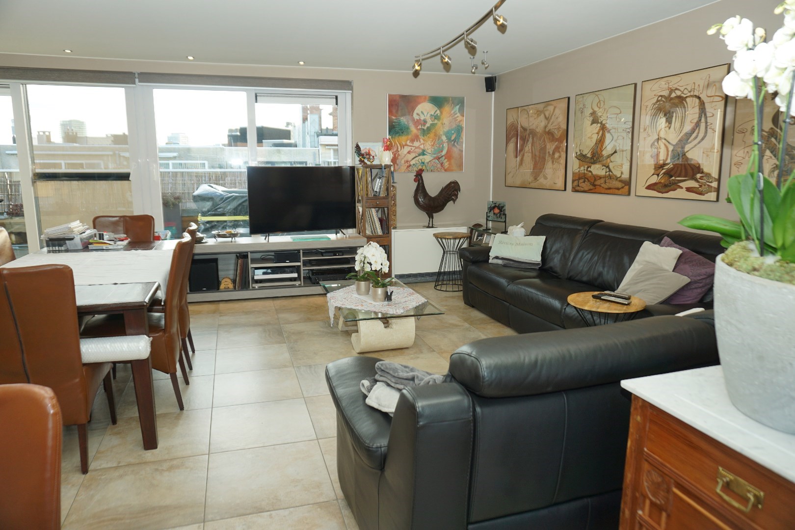 Penthouse 3 slaapkamers centrum Oostende - woonkamer