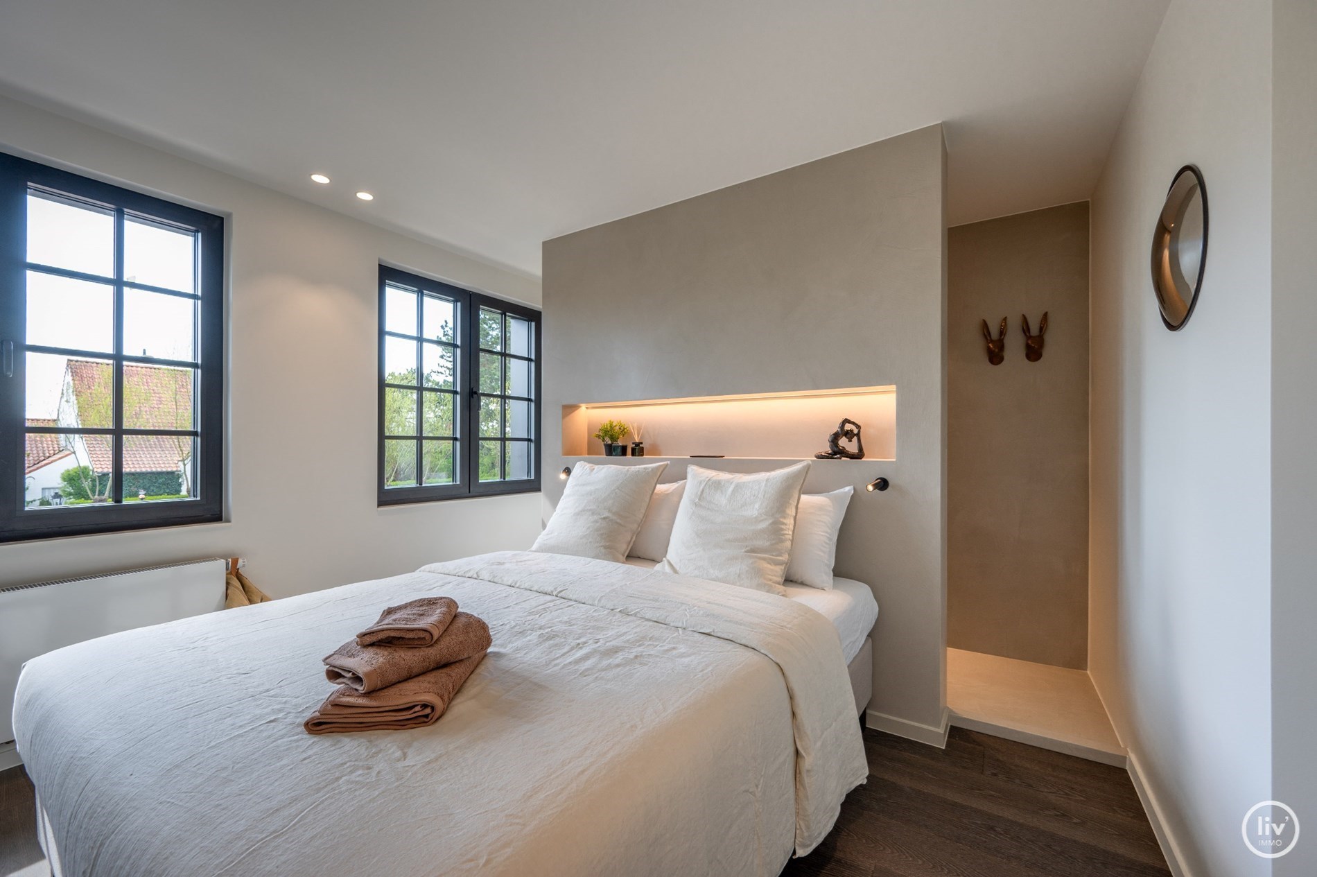 Belle villa individuelle, située au calme en bordure du Zoute, actuellement en rénovation. 