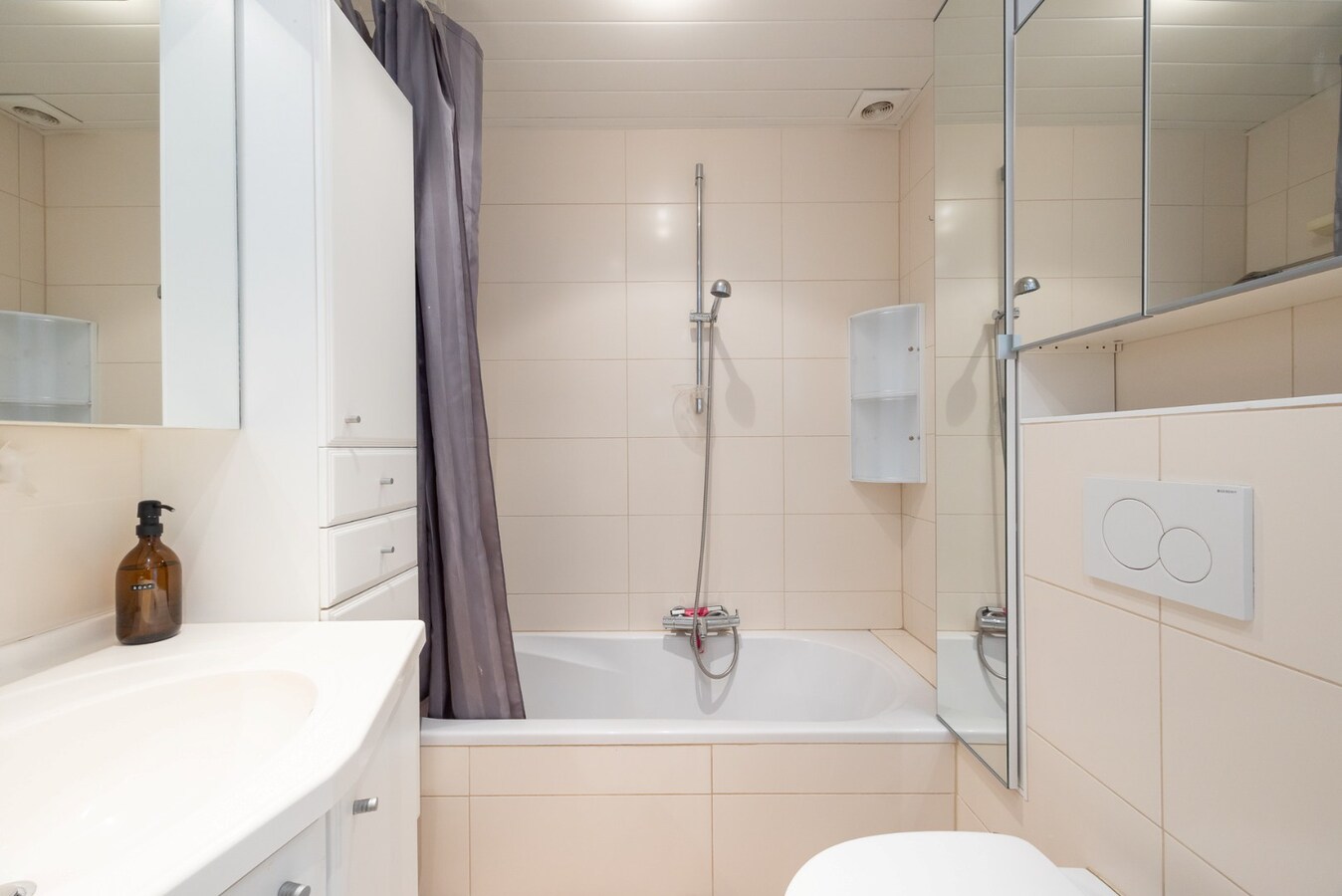 Gerenoveerd appt. met 2 slpk te Antwerpen centrum! 