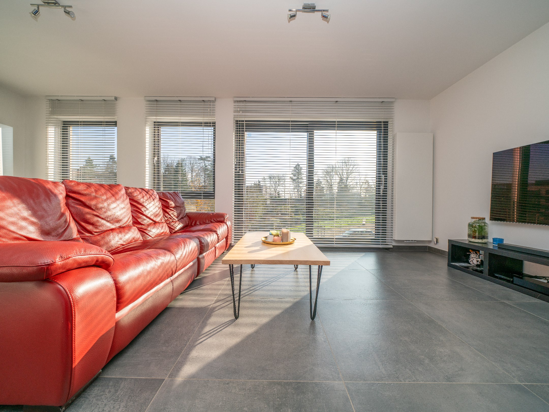 Nouvelle construction 3 chambres, 3 sdb et garage 