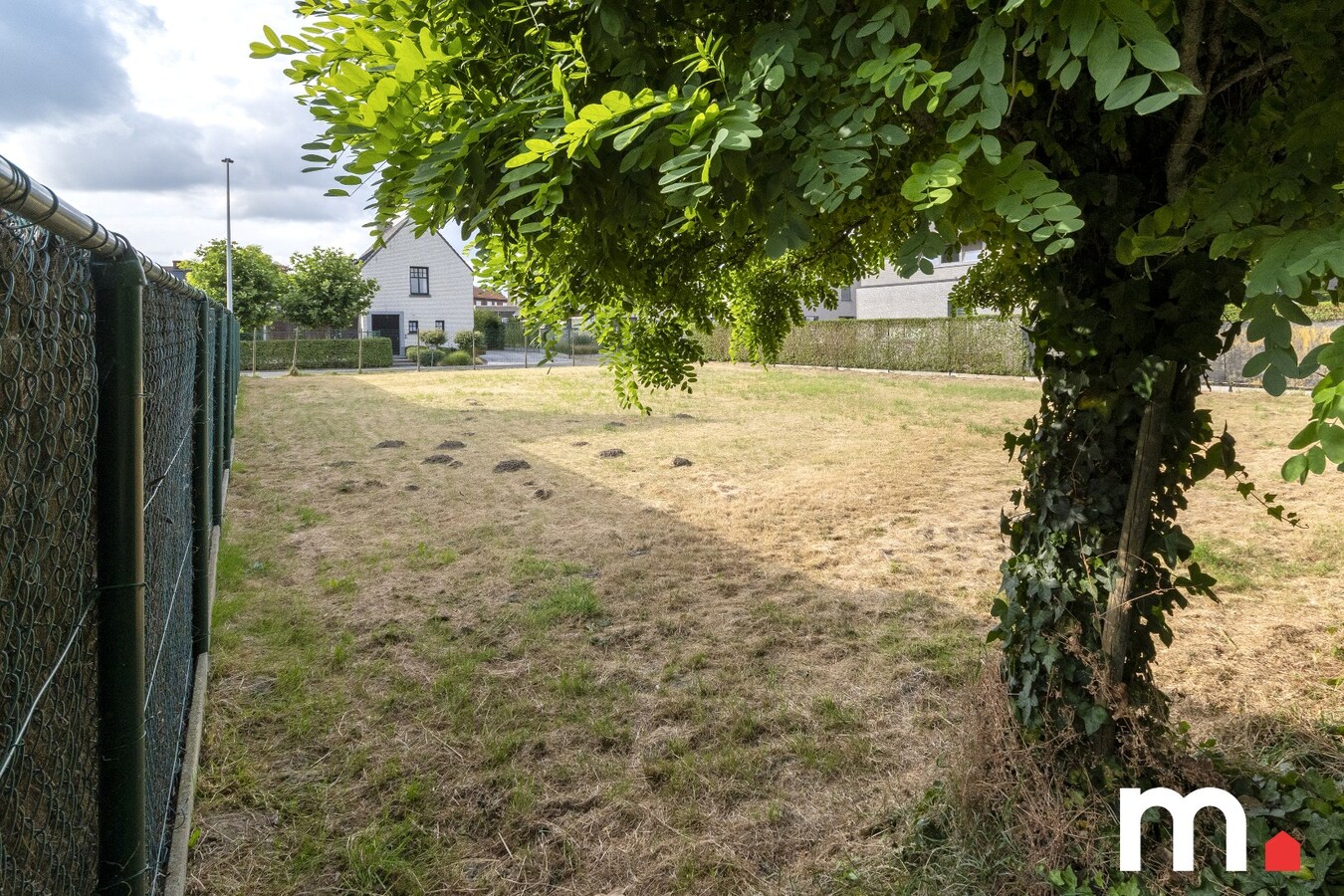 Mooi perceel bouwgrond in Rumbeke te koop ! 