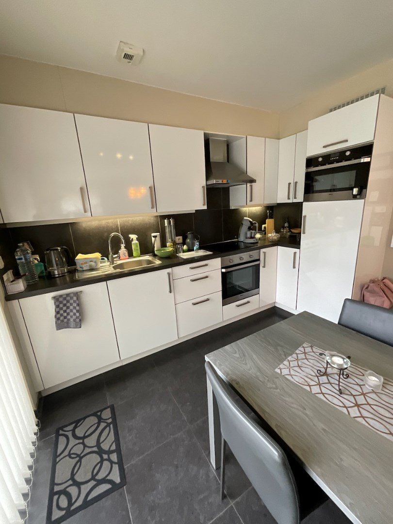 Half open bebouwing met 3 slaapkamers 