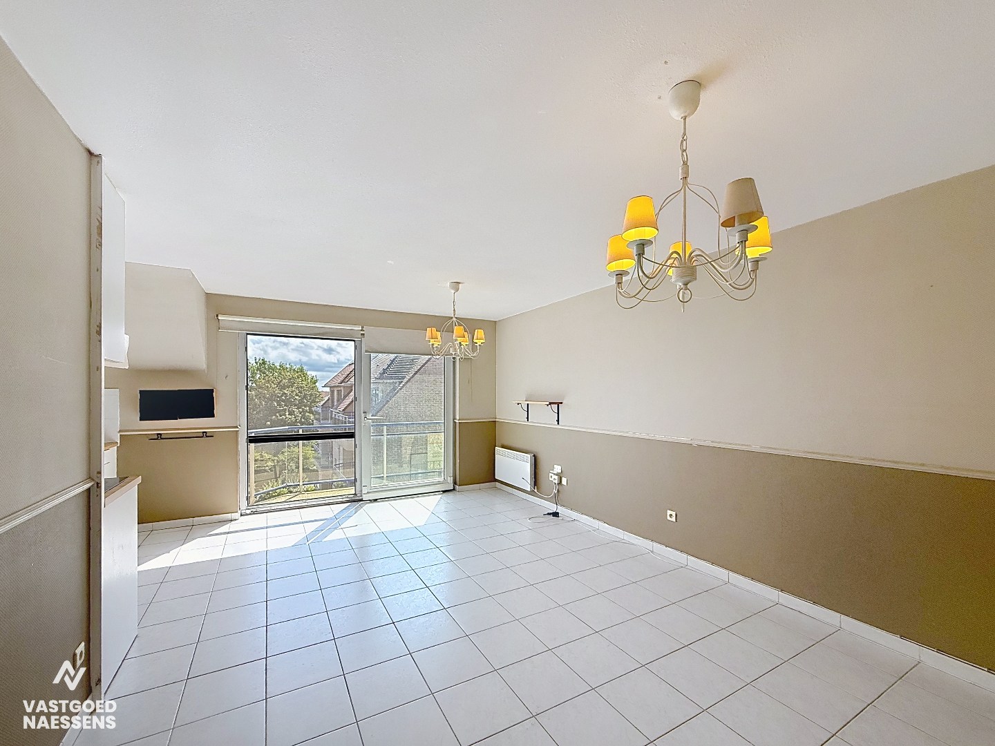 DUPLEX-APPARTEMENT MET 1 SLPK EN TERRAS 