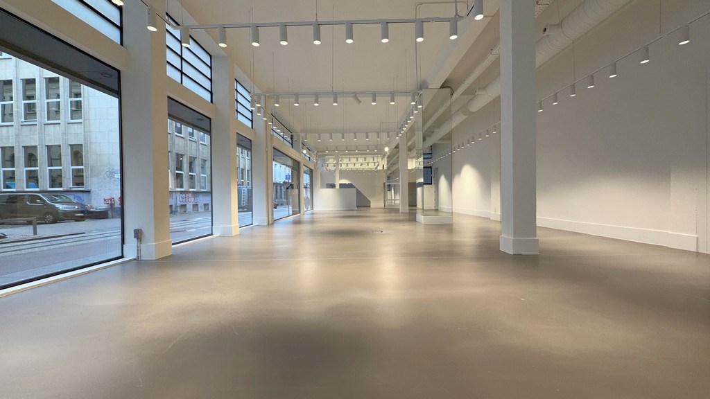 Prachtig kantoor/showroom te huur in hartje Antwerpen