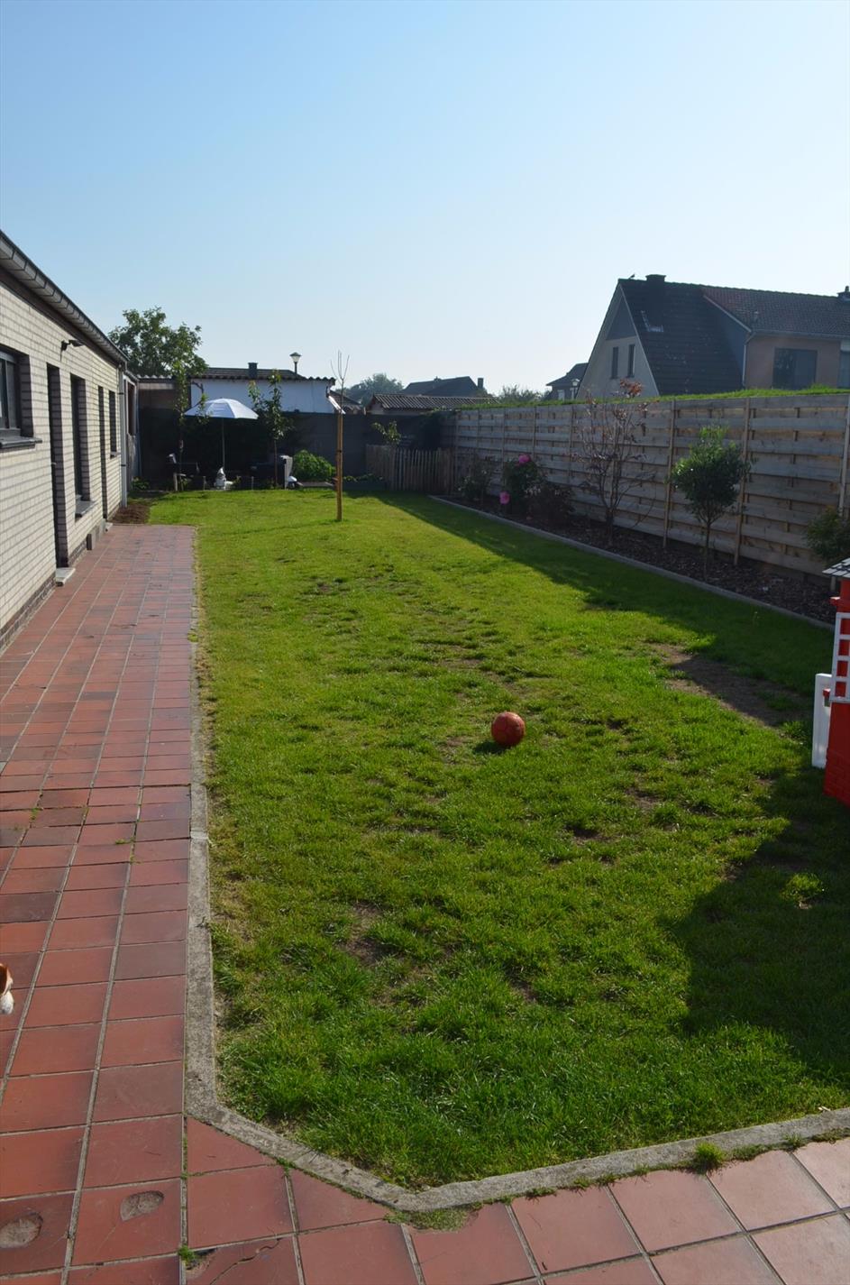 Gezinswoning 3 slpks, ruime garage, werkplaats en tuin te Maldegem 