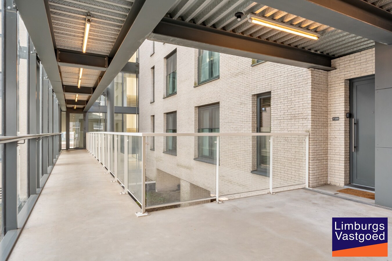 Modern appartement, 90m², ruim terras, 2 slpk, autostaanplaats + kelderberging 