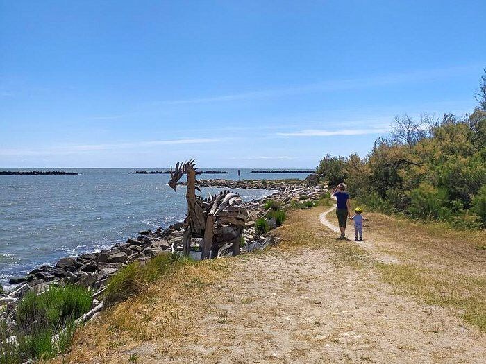 Landelijke hoeve met paardenfaciliteiten op ca. 1,3ha te Riva del Po (Noord-Italië) 