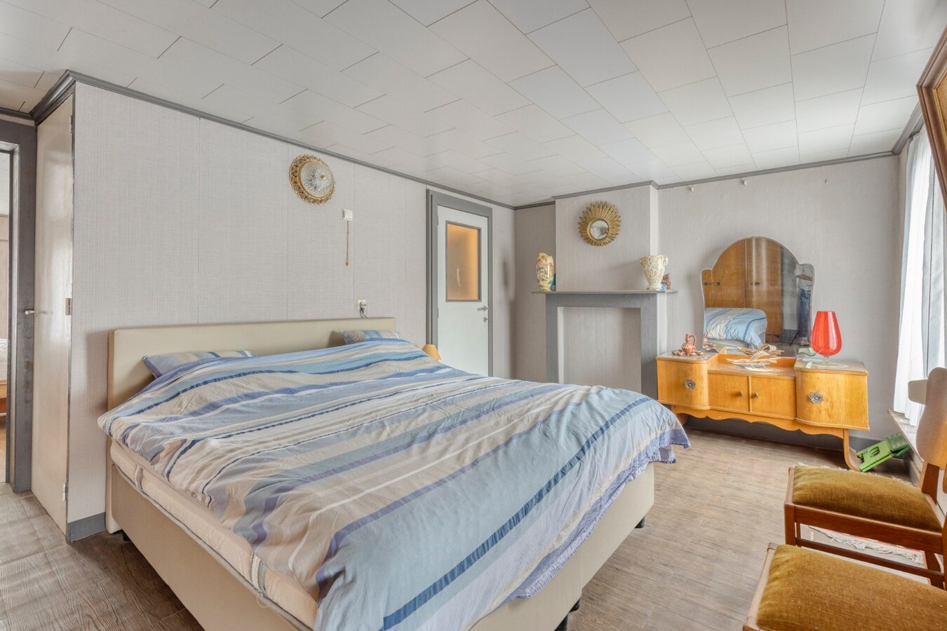 Centraal gelegen woning met stadstuin en veel potentieel in Ronse 