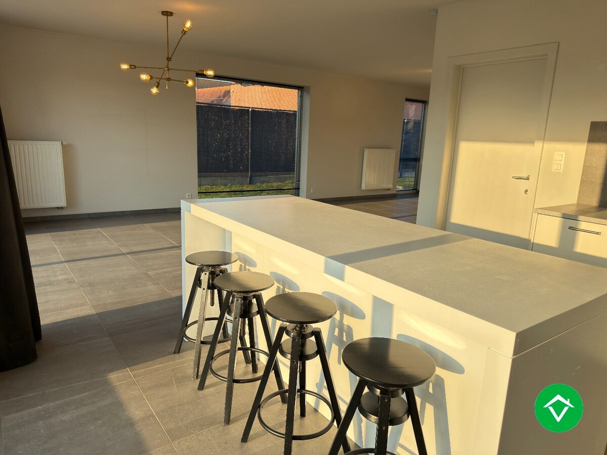 Woning met 3 slaapkamers en tuin te Beerst 