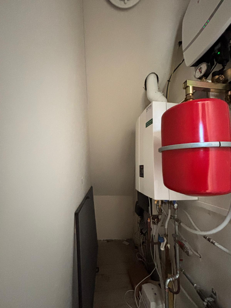 Ruime gerenoveerde duplex nabij centrum Balen te huur 