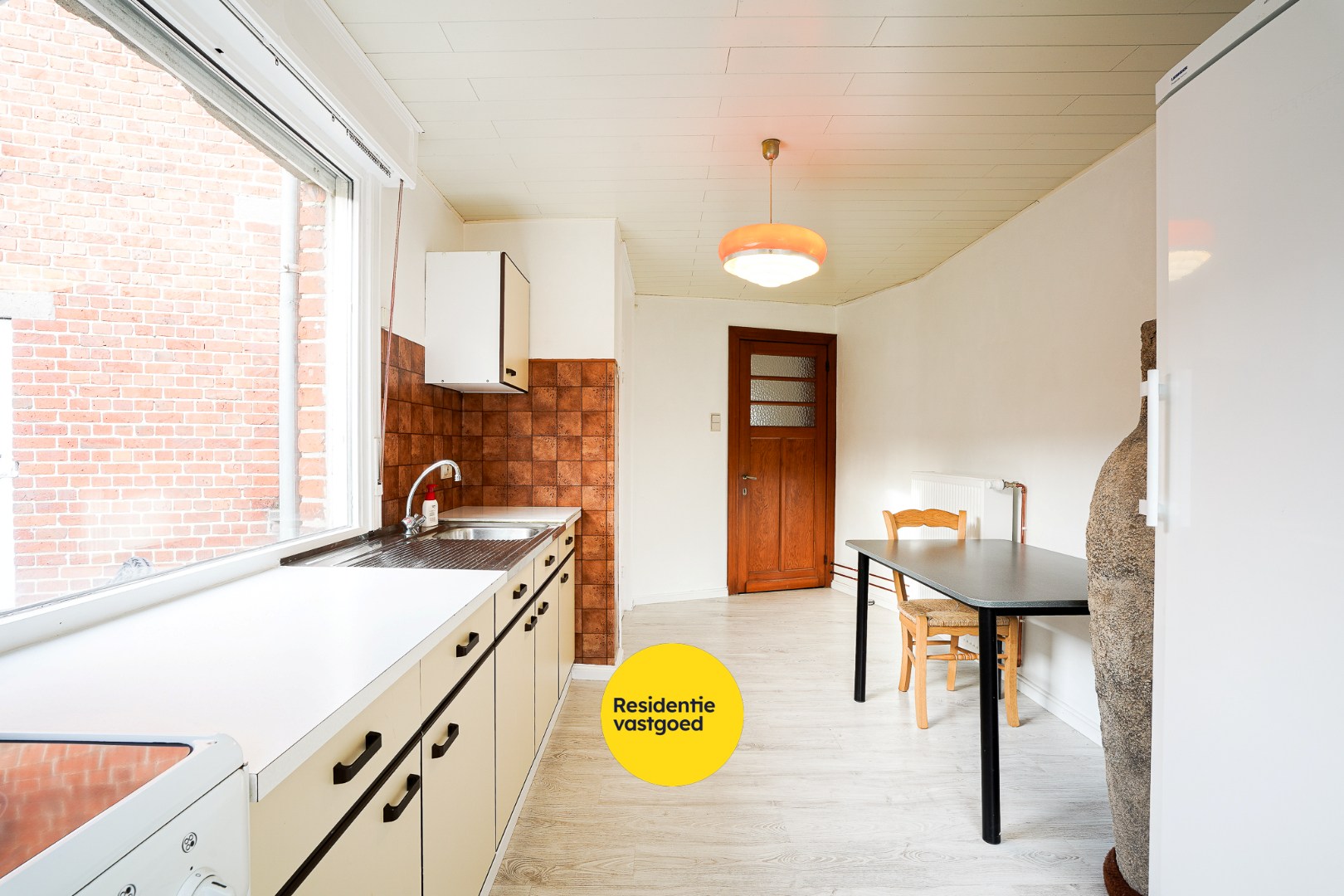 Zeer mooi onderhouden woning in het centrum van Aartrijke 