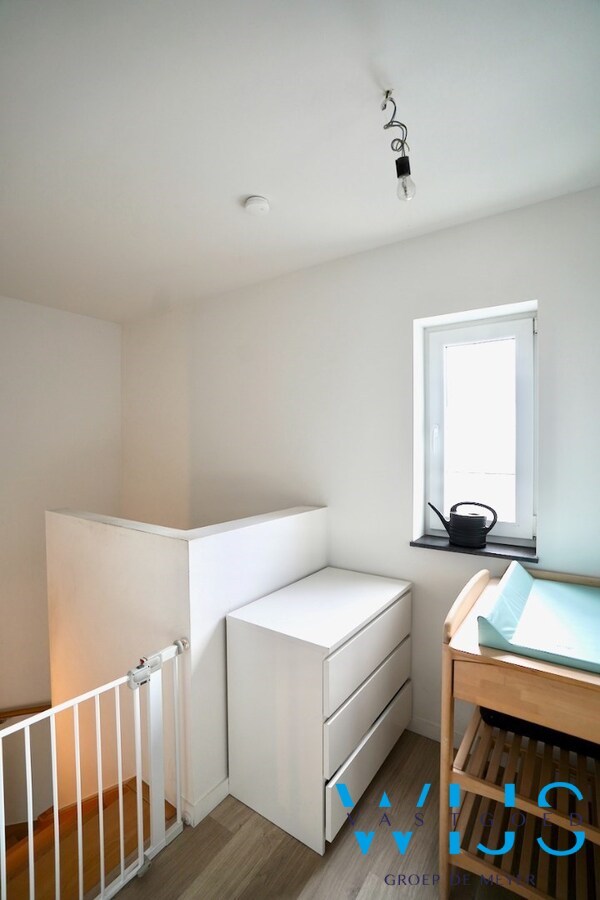 Tof woonhuis in gegeerde woonwijk te Lembeke ! 