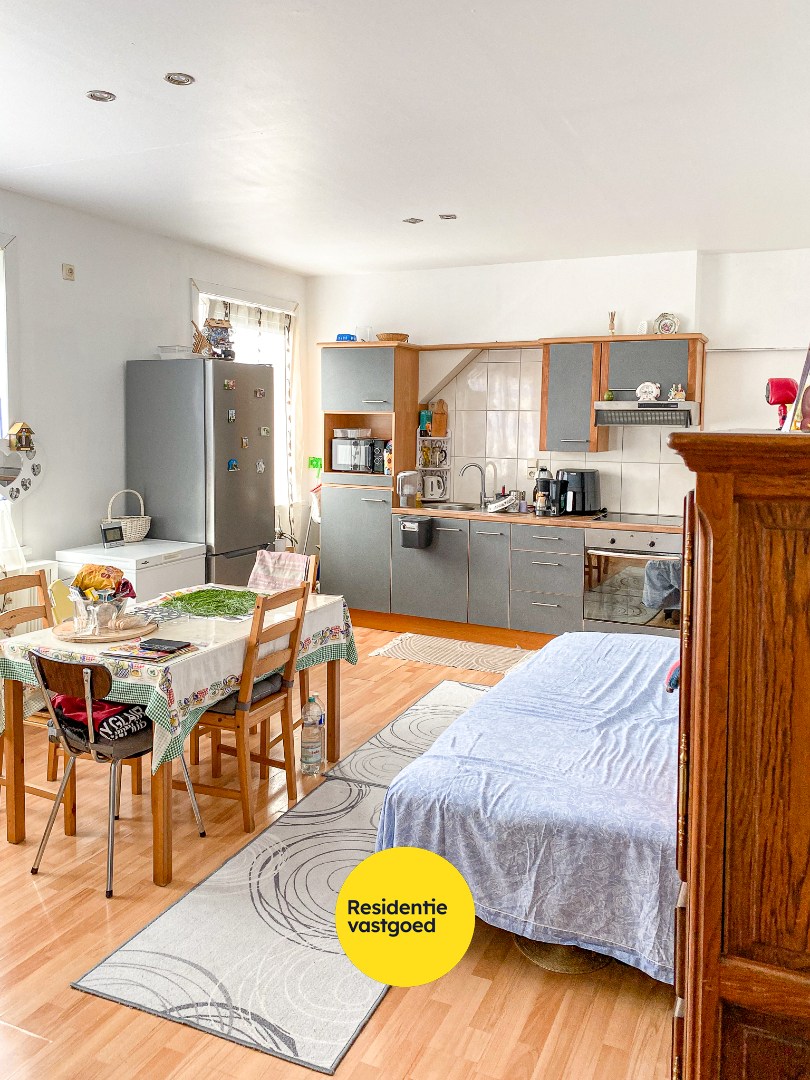 Opbrengsteigendom met 7 entiteiten in centrum Gistel 