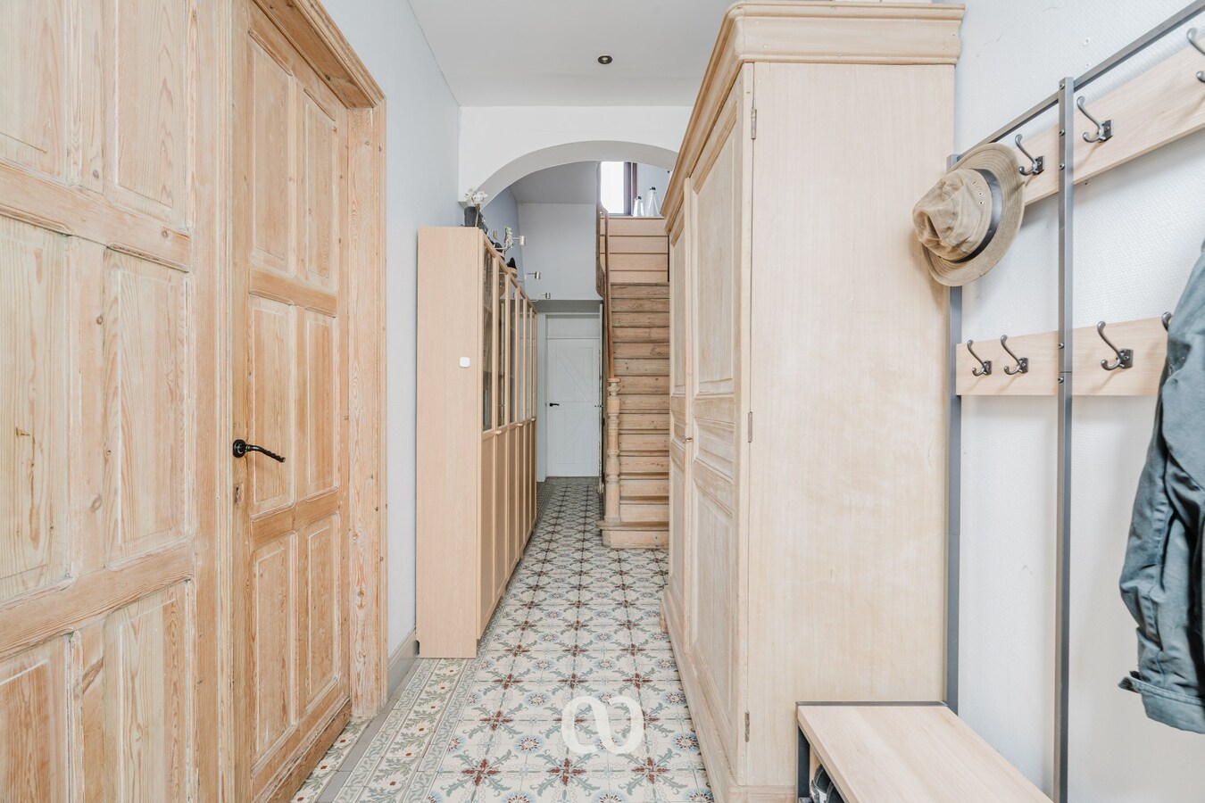 Gerenoveerde gezinswoning met 4 slaapkamers in Ronse 