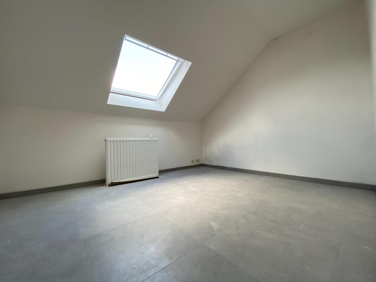 Appartement met 1 slaapkamer en bureau en terras te Koekelare 