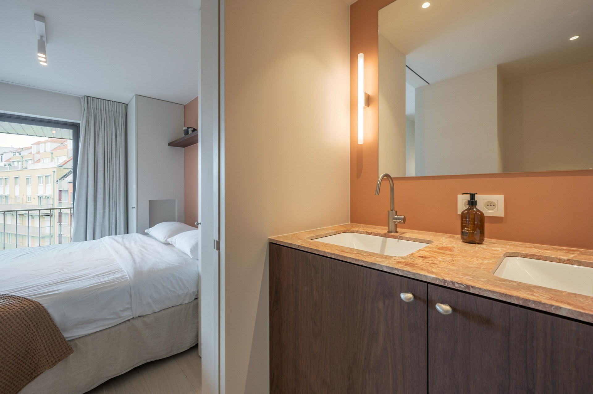 Luxueus gerenoveerd appartement op TOPlocatie in Knokke 