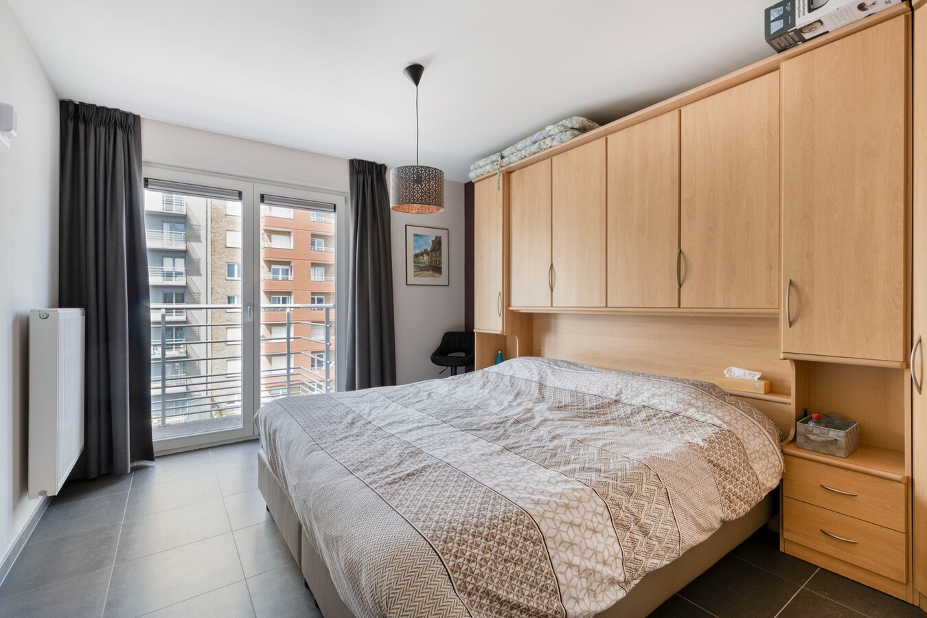 Penthouse ensoleillé avec une très grande terrasse 