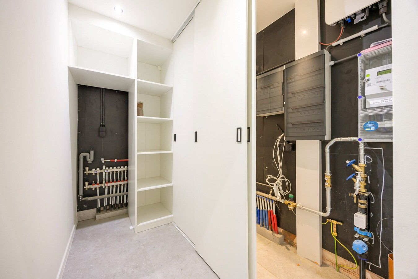 Rustig gelegen eniergiezuinige instapklare luxueuze villa op een West-perceel van 2.198 m² te Zoersel 