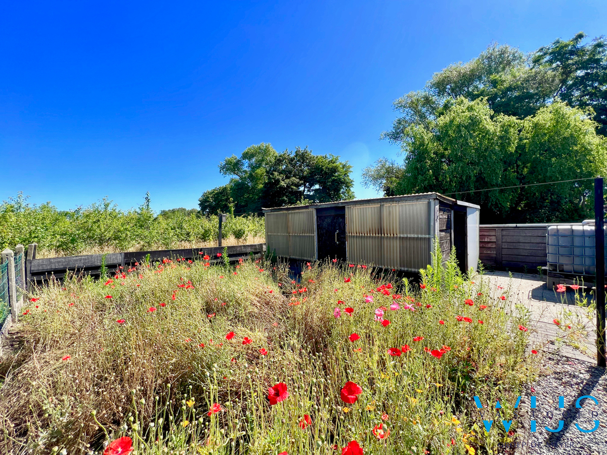 Ruim woonhuis op een zeer rustige locatie in Ertvelde ! 