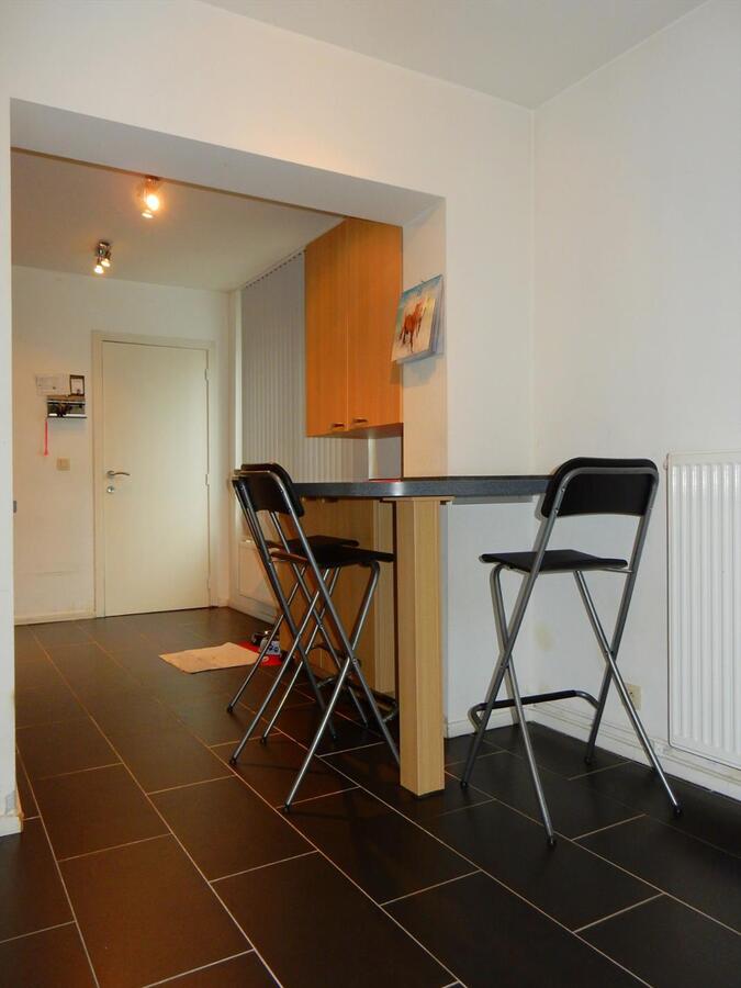 Half-open gerenoveerde woning te Jabbeke 