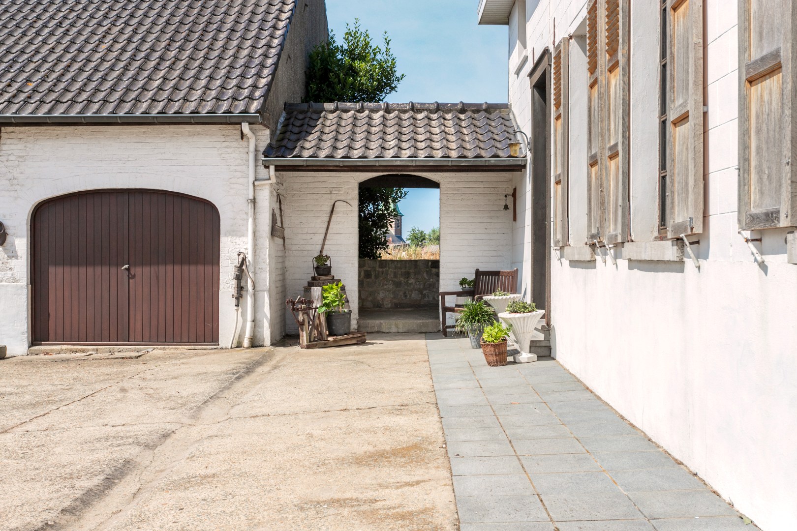 Charmante woning met karaktervolle binnenkoer te Beert 