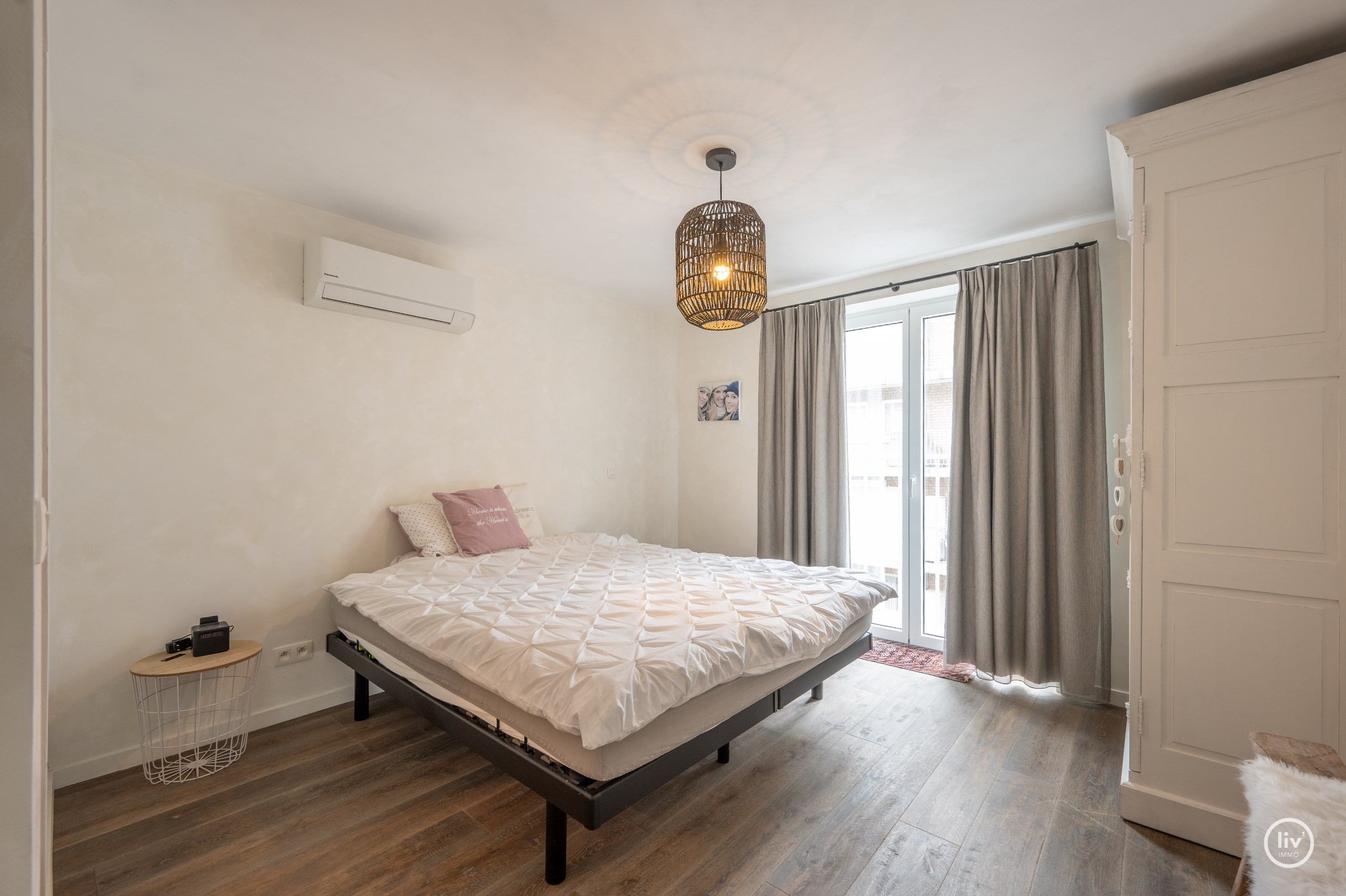 Luxueuze mezzanine van ca. 215 m² met open zichten op toplocatie in Duinbergen 