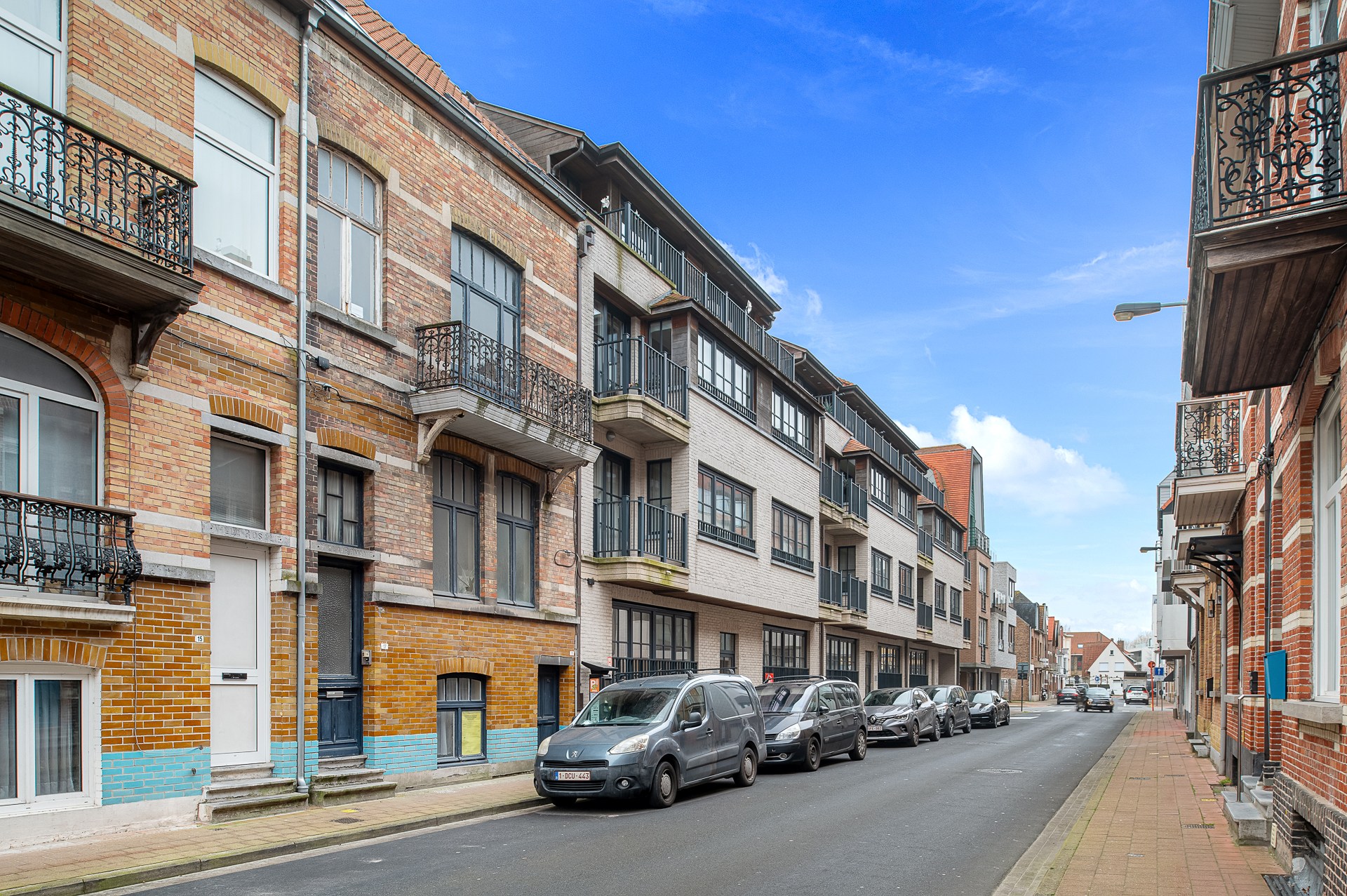 Appartement confortable avec 2 chambres dans un bâtiment récent, situé au centre de l'avenue Fincentlaan à Knokke. 