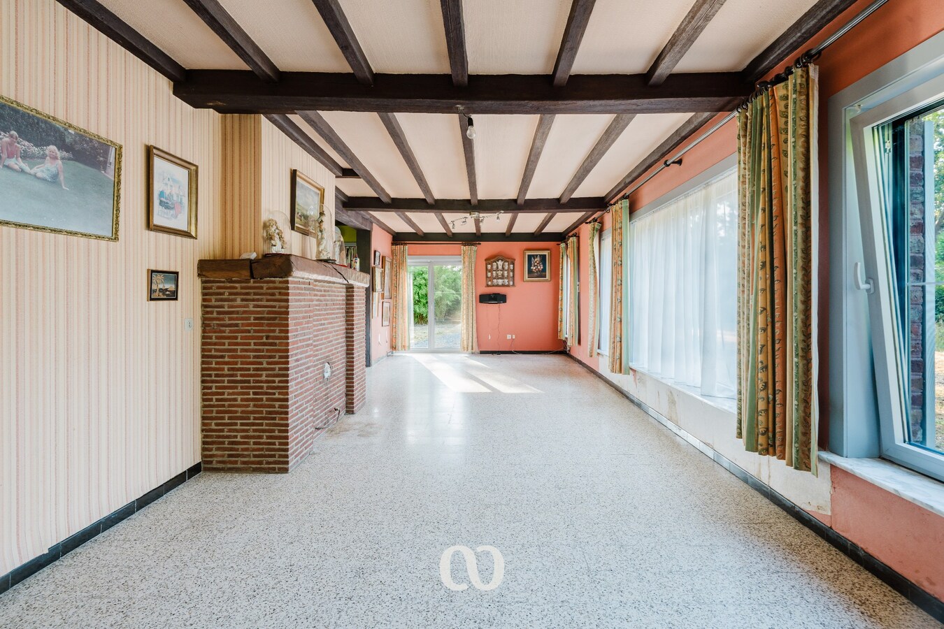 Renovatiewoning met prachtig uitzicht over agrarisch gebied 