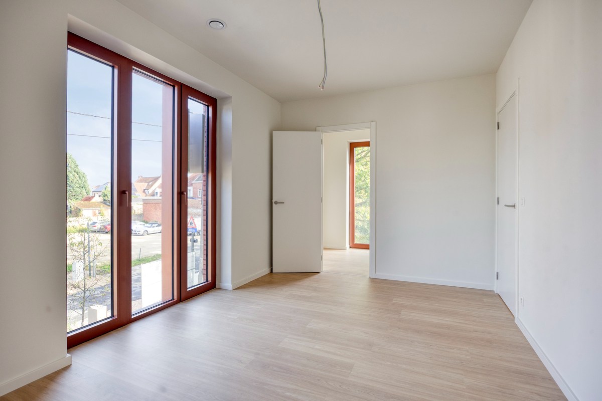 Nieuwbouw open bebouwing met 5 slaapkamers 