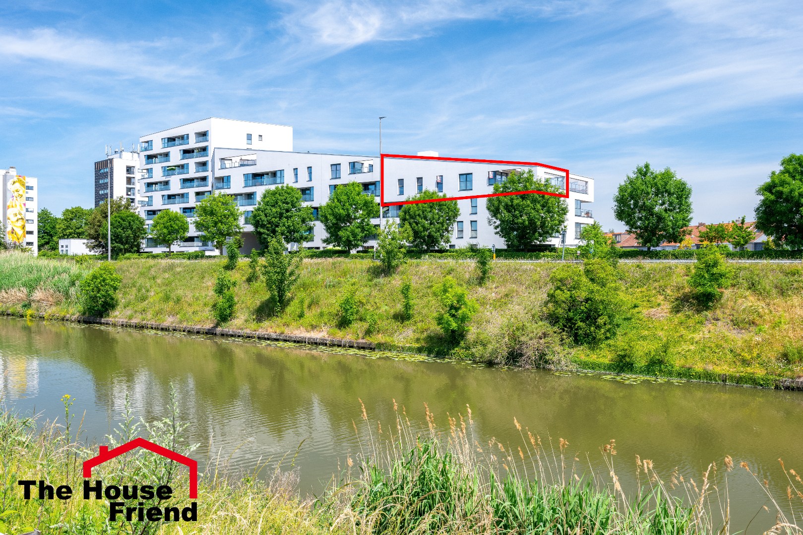 Zeer ruim penthouse met groot terras 