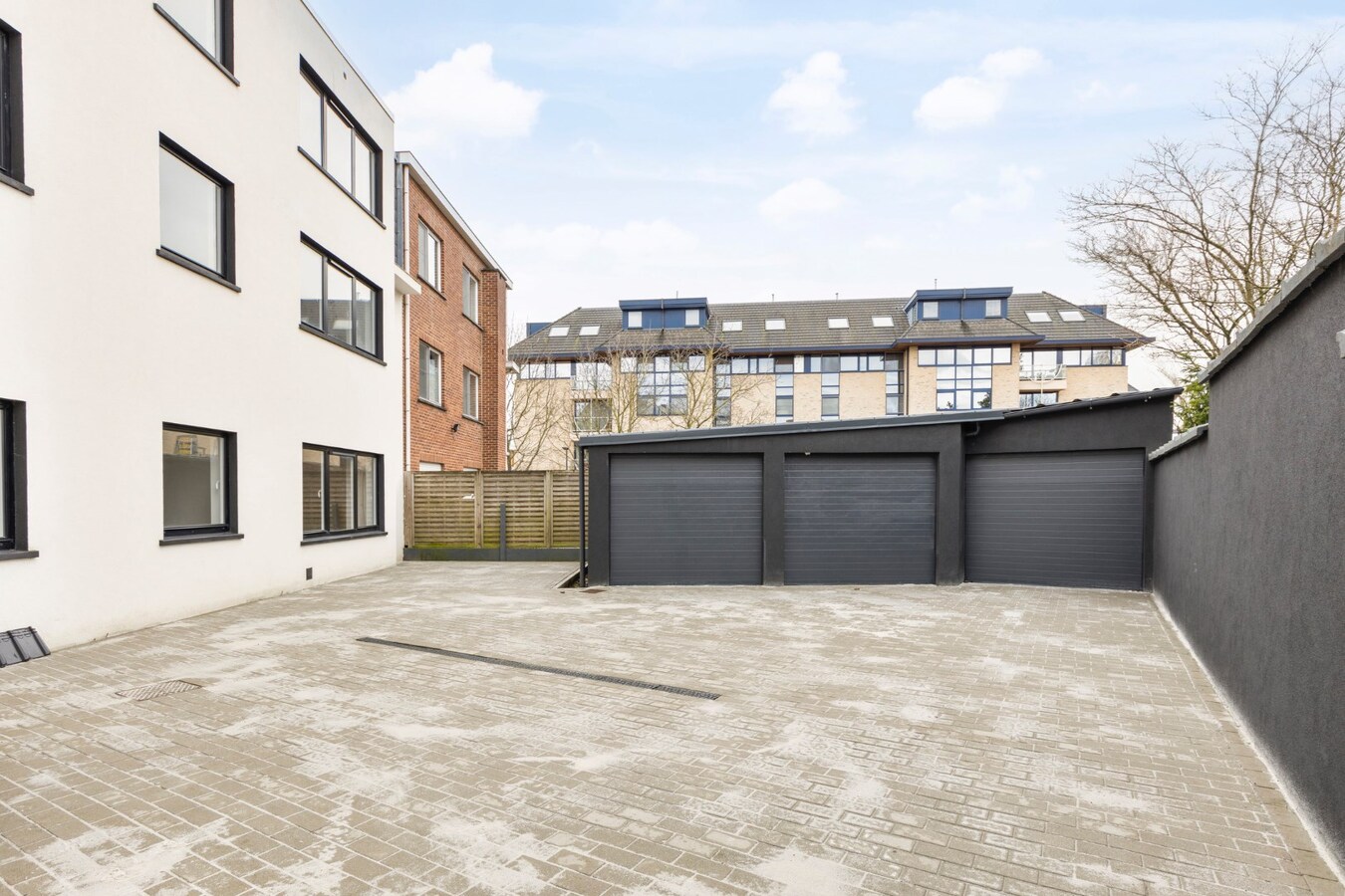 Appartementsblok met 12 appartementen 