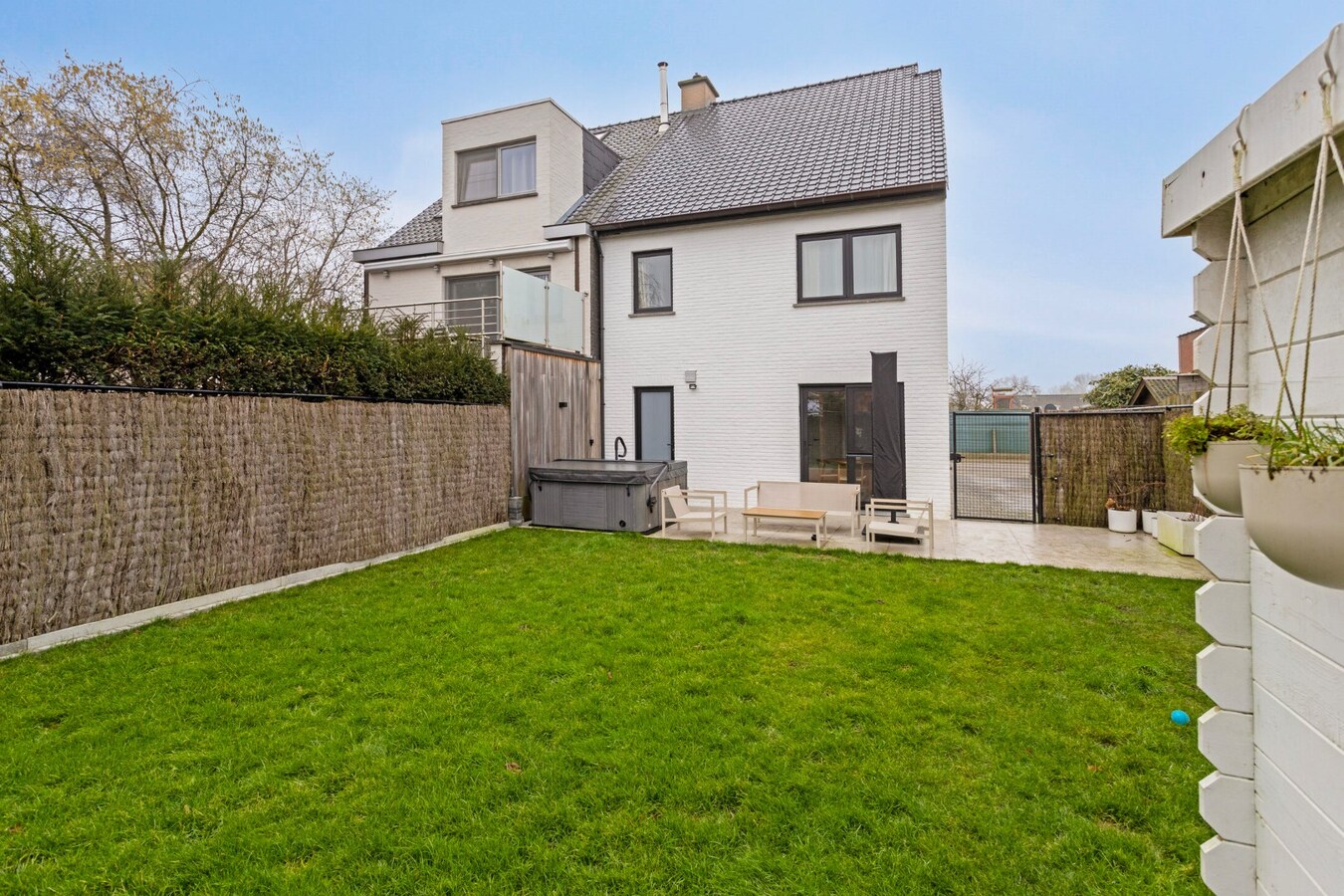 Instapklare  woning te koop - 3 tot 5 slpks 