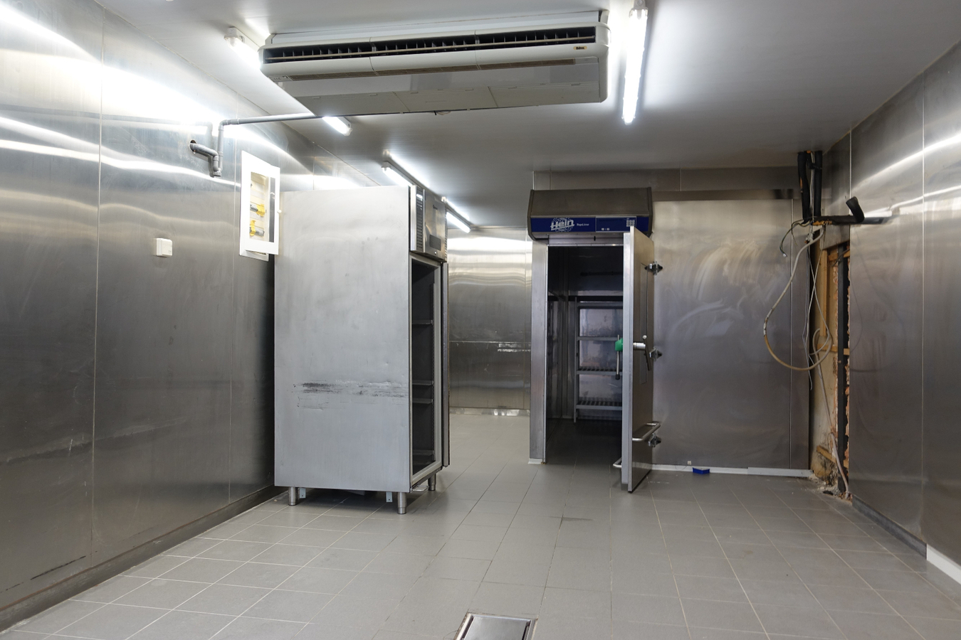 Goed gelegen opslagruimte/atelier 