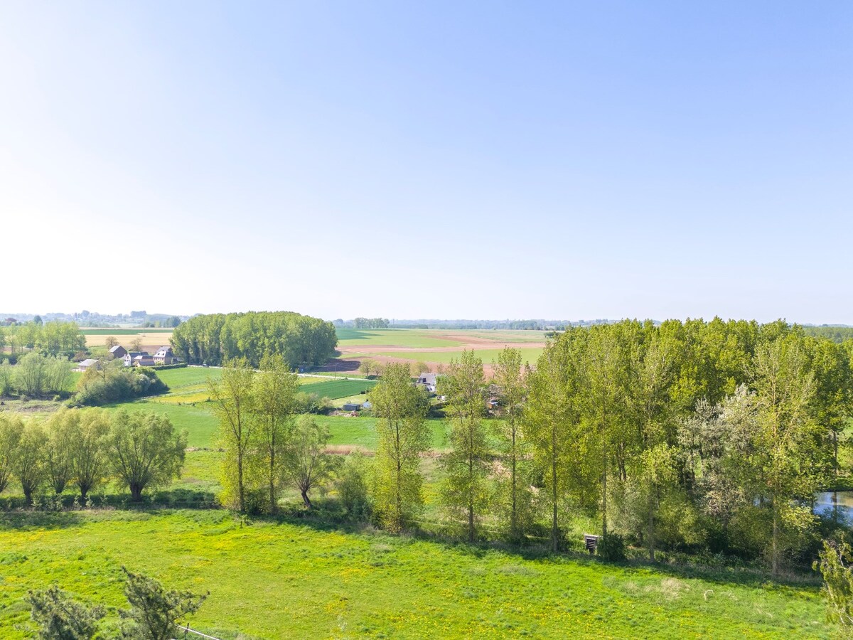 Charmante en instapklare woning in doodlopend straatje te Velzeke 