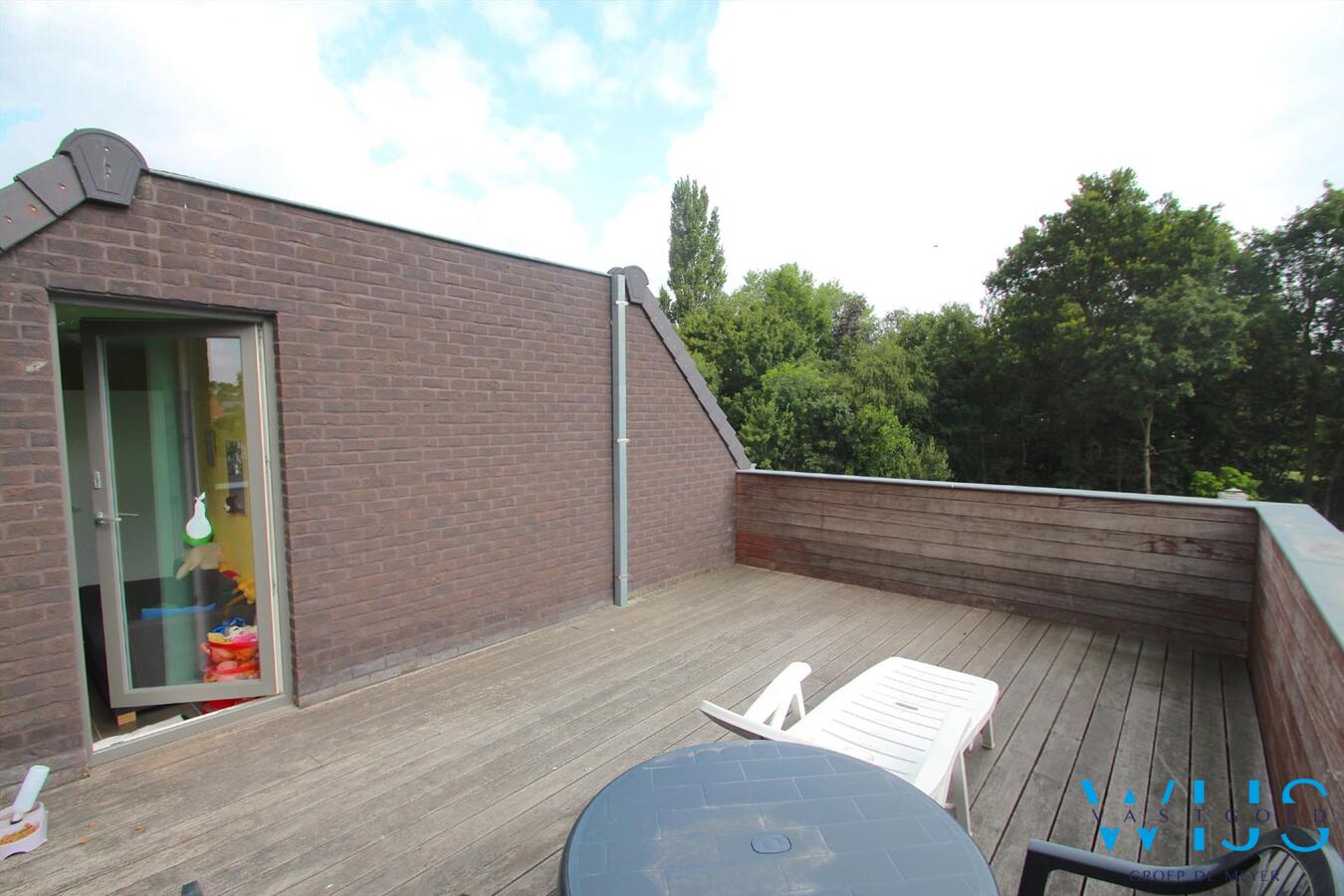 Landelijk gelegen duplexwoning centrum Assenede ! Mooie locatie ! 